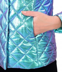 Elegant jacket made of waterproof quilted fabric