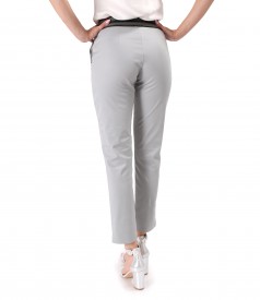 Loose ankle pants made of tencel with cotton