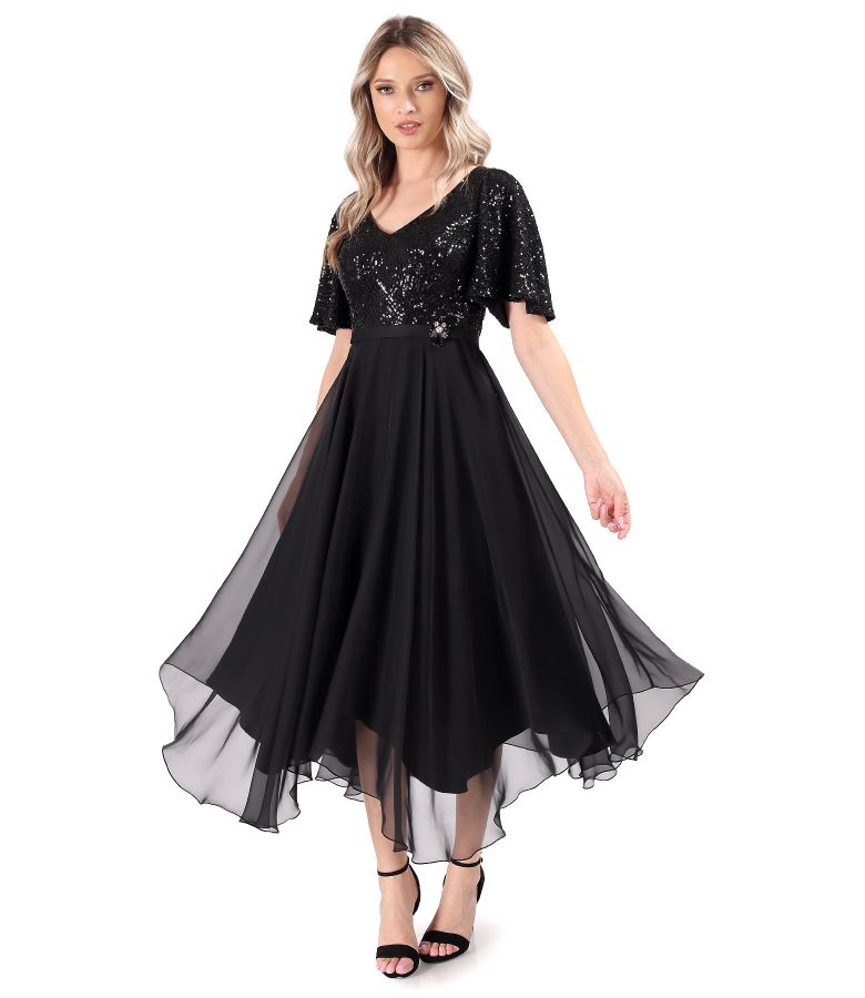 Midi dress with bodice and wide sleeves made of sequins