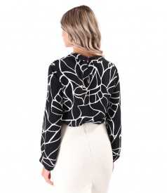 Viscose blouse printed with geometric motifs with pointed collar