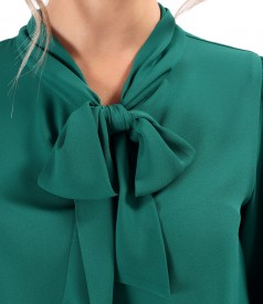 Blouse with long sleeves and scarf collar