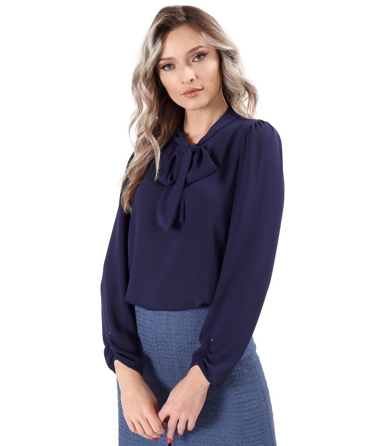 Blouse with long sleeves and scarf collar