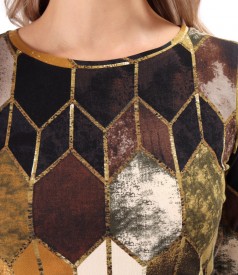 Elastic jersey blouse printed with geometric motifs