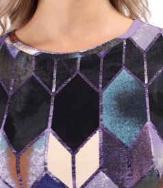 Elastic jersey blouse printed with geometric motifs