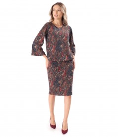 Elegant dress made of thick elastic jersey printed with paisley motifs