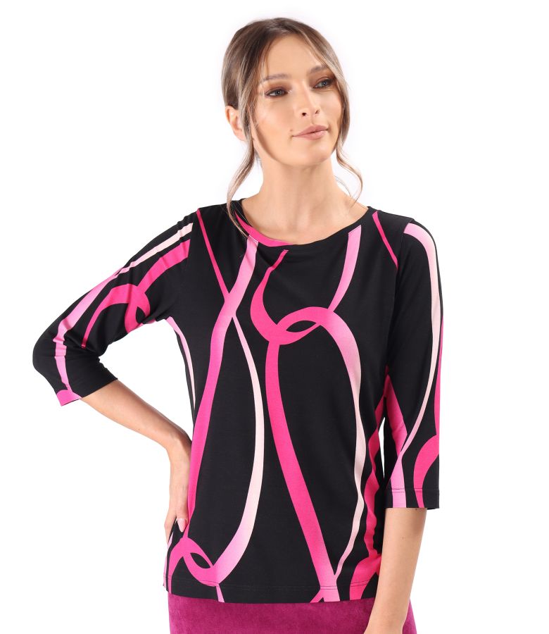 Elastic jersey blouse printed with geometric motifs