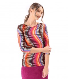 Elastic jersey blouse printed with geometric motifs