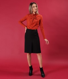 Flared skirt made of elastic fabric with viscose