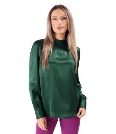 Elegant blouse with long sleeves made of viscose satin