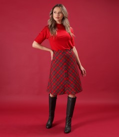 Flared skirt made of checkered viscose fabric