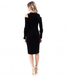 Black elastic velvet evening dress with bare shoulders