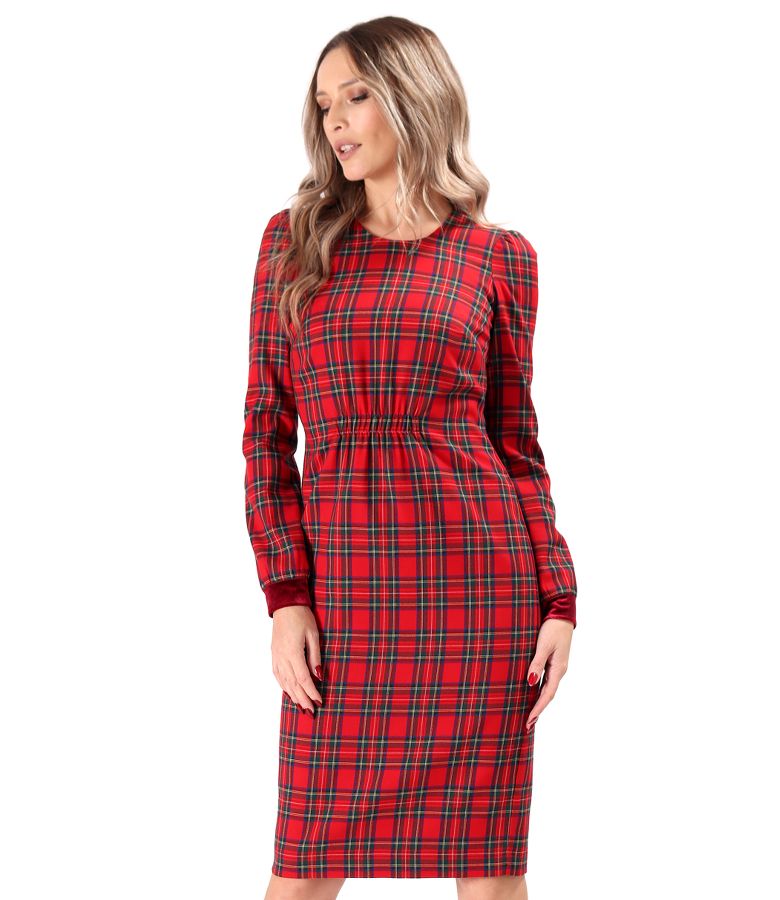 Elegant plaid dress with long sleeves