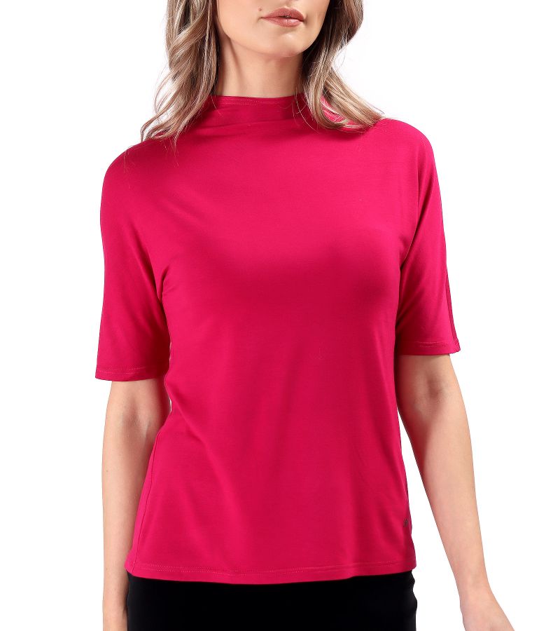 Elastic jersey blouse with decolletage on the neck