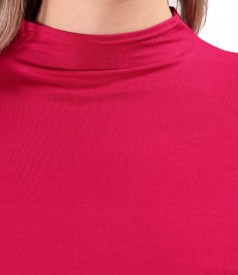 Elastic jersey blouse with decolletage on the neck