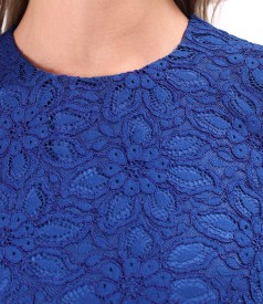 Elegant cotton lace dress with floral motifs