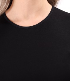 Elastic jersey blouse with 3/4 sleeves