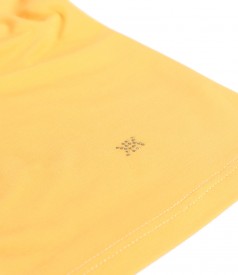 Elastic jersey t-shirt with folds