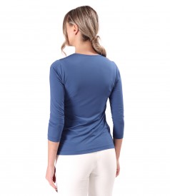 Elastic jersey blouse with pleated neckline and 3/4 sleeves