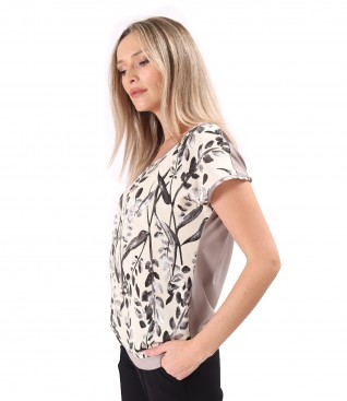 Blouse with a viscose front printed with floral motifs