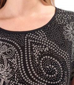 Elegant blouse with a viscose front printed with floral motifs