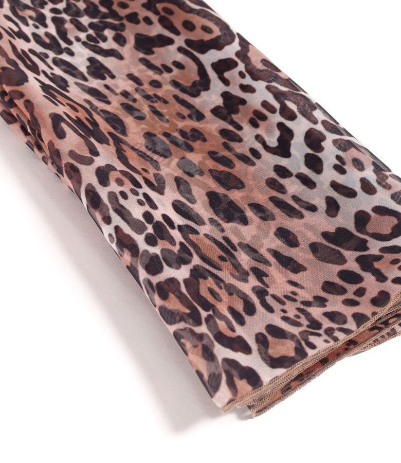 Soft veil scarf with animal print